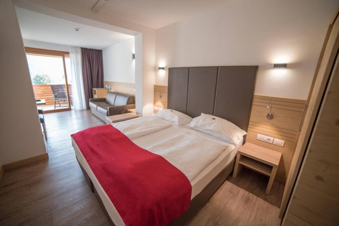 Olimpionico Hotel Кастелло-ді-Ф'ємме Екстер'єр фото