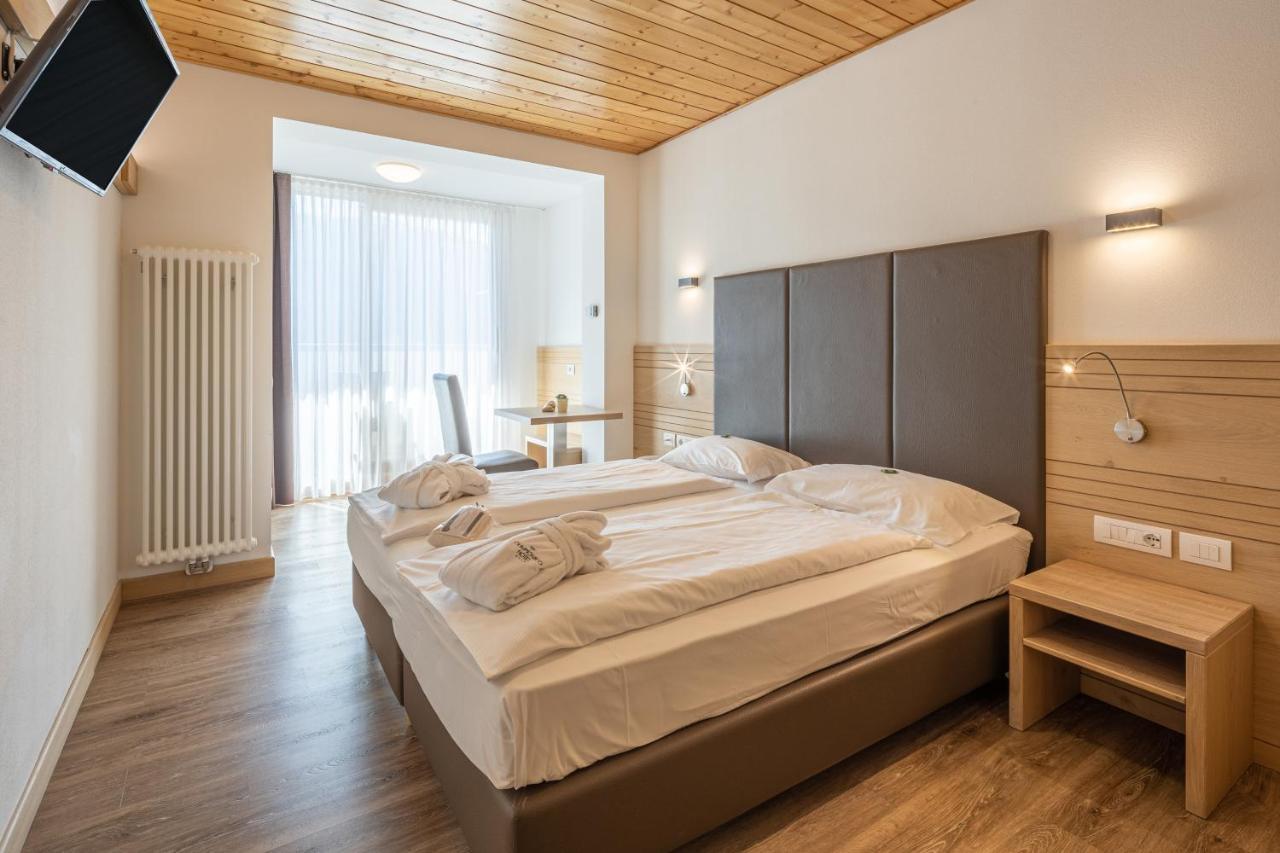 Olimpionico Hotel Кастелло-ді-Ф'ємме Екстер'єр фото