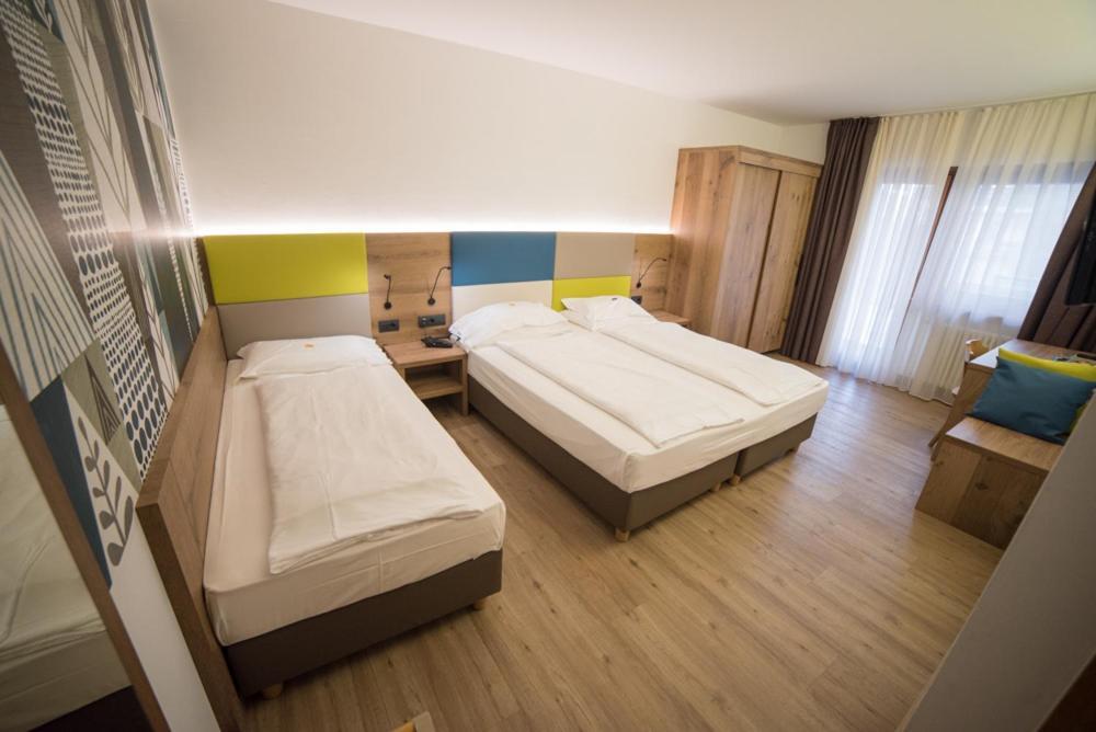 Olimpionico Hotel Кастелло-ді-Ф'ємме Екстер'єр фото